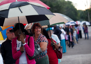 Voters wait to cast their ballots in St. Petersburg, Fla. (Edward Linsmier/Getty Images)